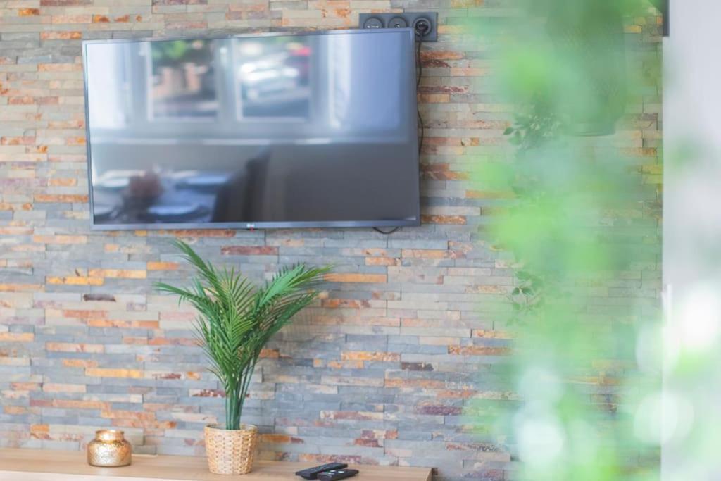Bel Appartement Lumineux Proche Du Centre-Ville Douai Exteriér fotografie