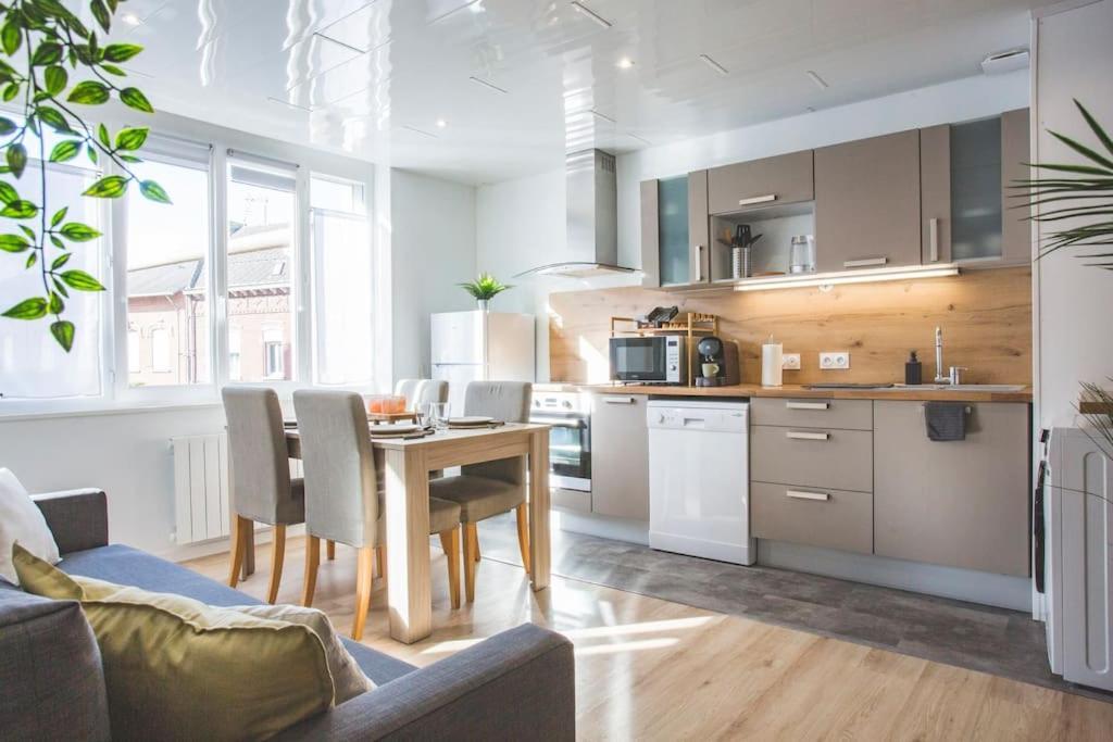 Bel Appartement Lumineux Proche Du Centre-Ville Douai Exteriér fotografie
